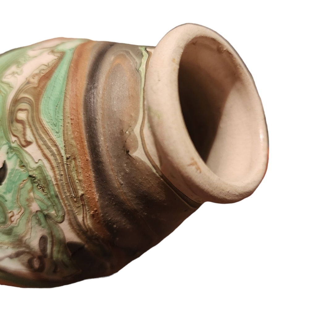 Nemadji Indian Clay Pottery Beehive Vase Shape Green Orange Gray Swirl Pattern - Picture 15 of 15